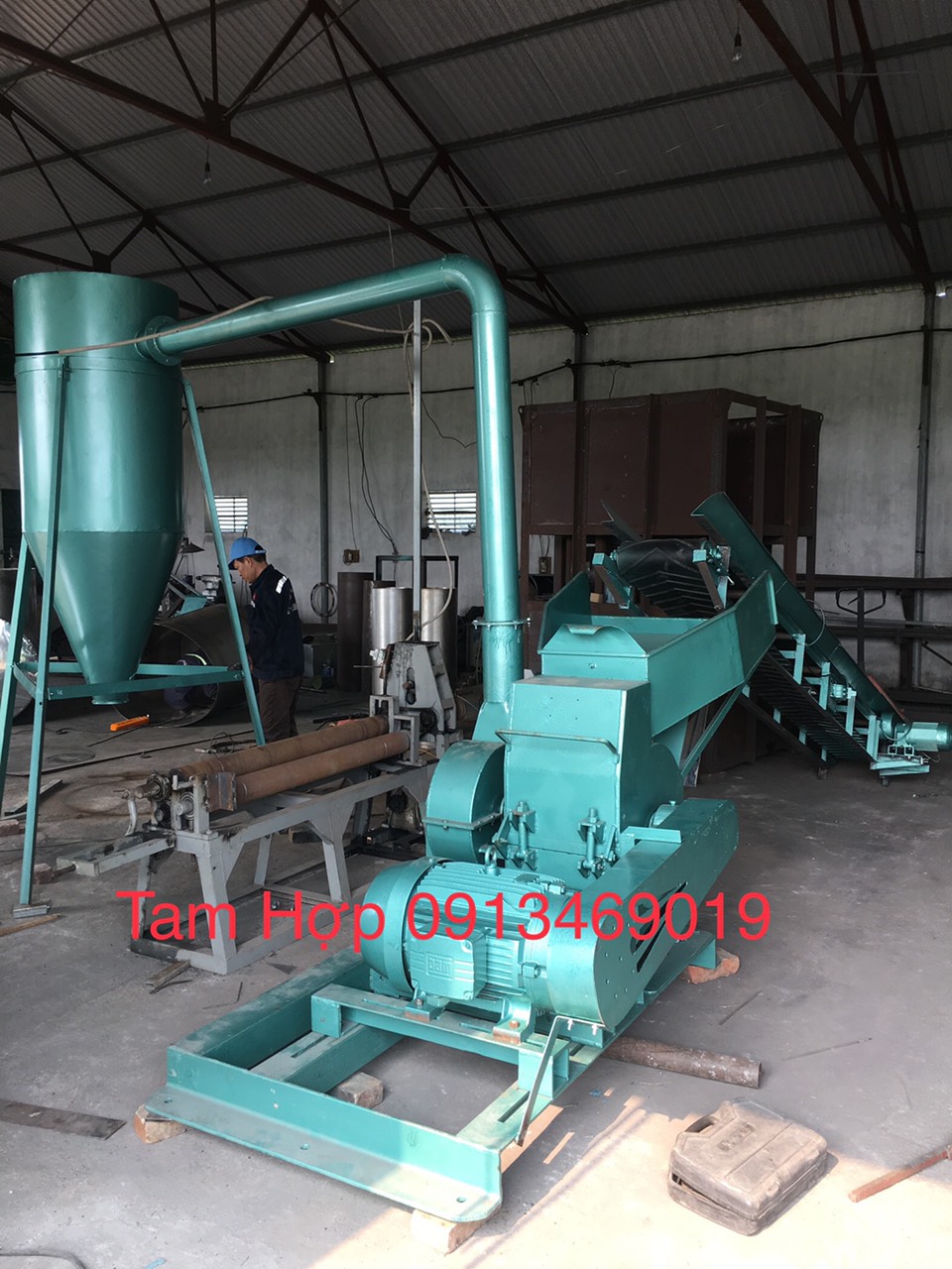 Làm thế nào để chọn máy nghiền bột ngô khoai sắn phù hợp cho trang trại chăn nuôi của bạn?